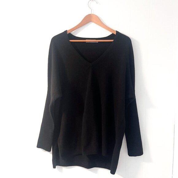 Brodie Cashmere Sweater - Picture 5 of 13